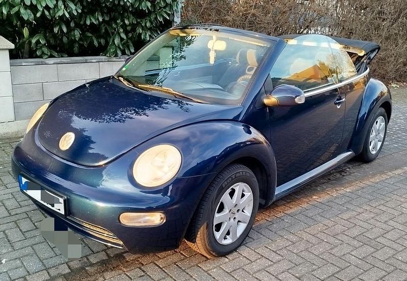 Gebraucht VW New Beetle 75 PS (55 kW) 2003 Blau Kleinwagen