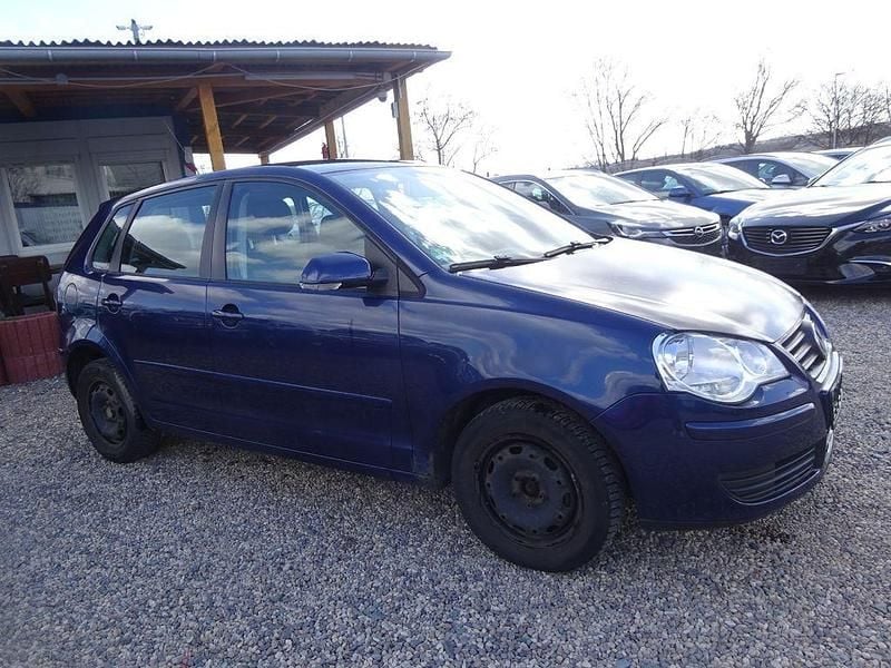 Gebraucht VW Polo 64 PS (47 kW) 2006 Blau Kleinwagen