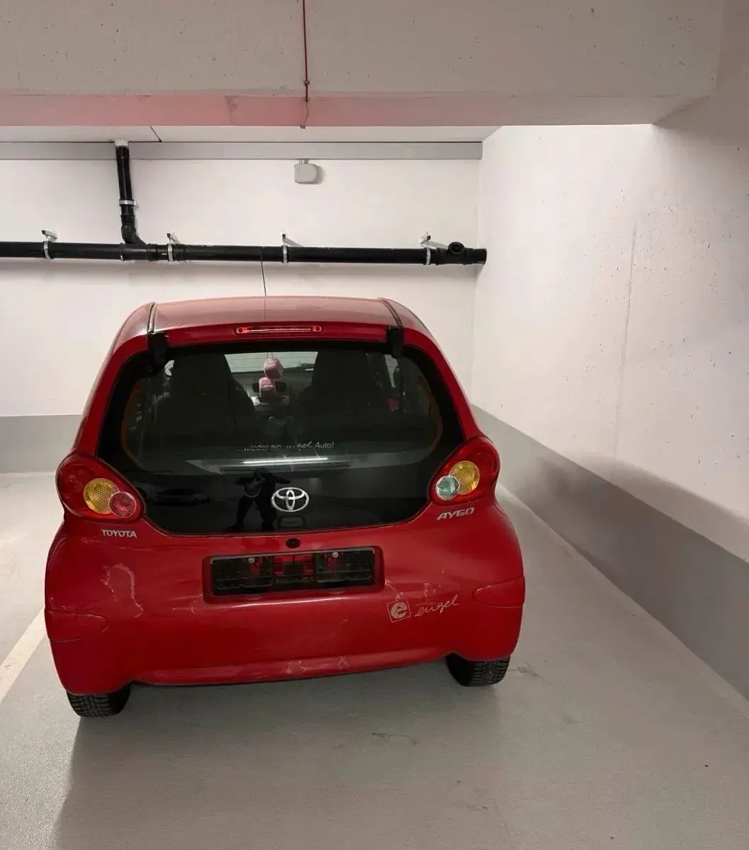 Gebraucht Toyota Aygo 69 PS (50 kW) 2008 Rot Kleinwagen