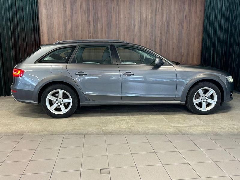 Gebraucht Audi A4 Allroad Advanced 245 PS (180 kW) 2012 Grau Kombi
