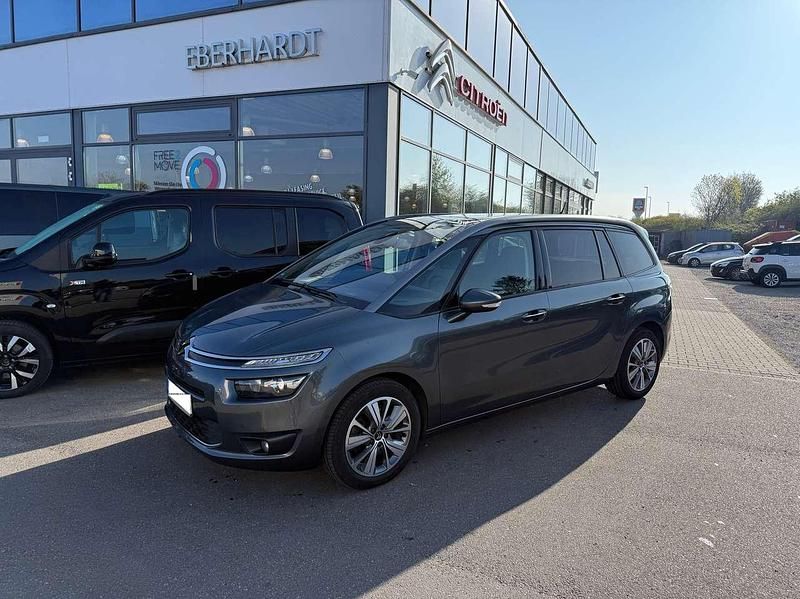 Platiniumgrau Gebraucht 2015 Citroën Grand C4 Picasso SELECTION Van / Kleinbus | 11.000 € (Fairer Preis) - Bild 1/4