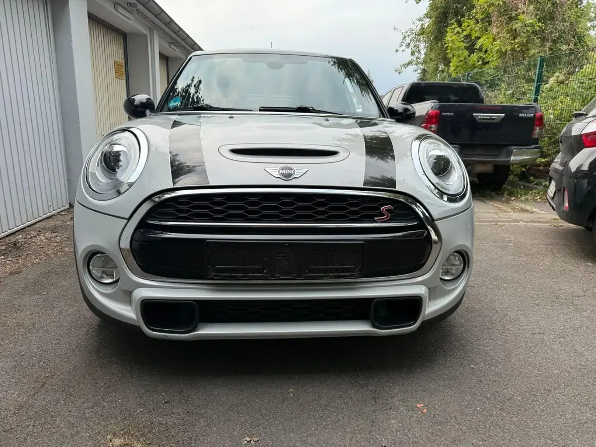 Gebraucht Mini Cooper S 192 PS (141 kW) 2016 Weiß Kleinwagen