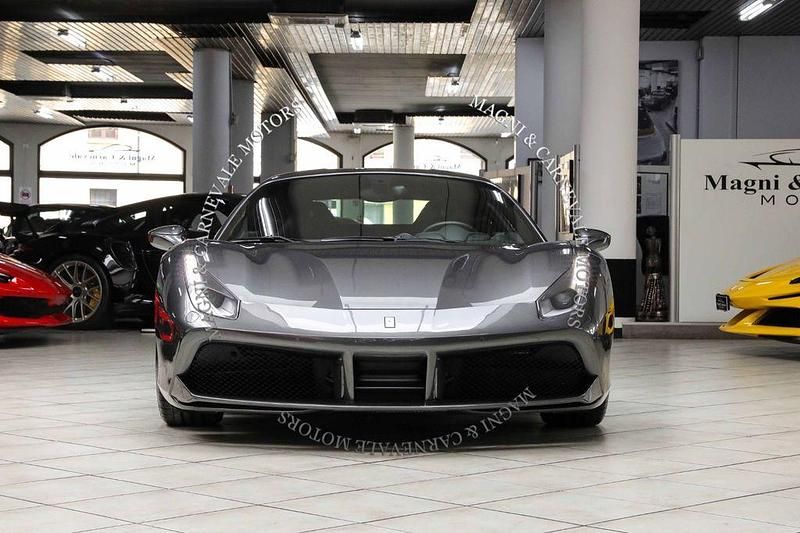 Gebraucht Ferrari 488 669 PS (492 kW) 2016 Grau