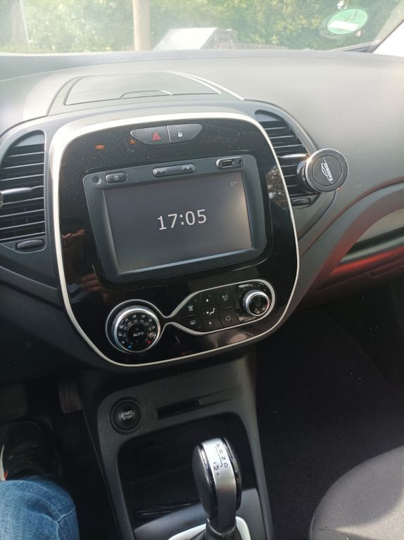 Schwarz Gebraucht 2018 Renault Captur LIMITED SUV | 12.999 € (Fairer Preis) - Bild 1/4
