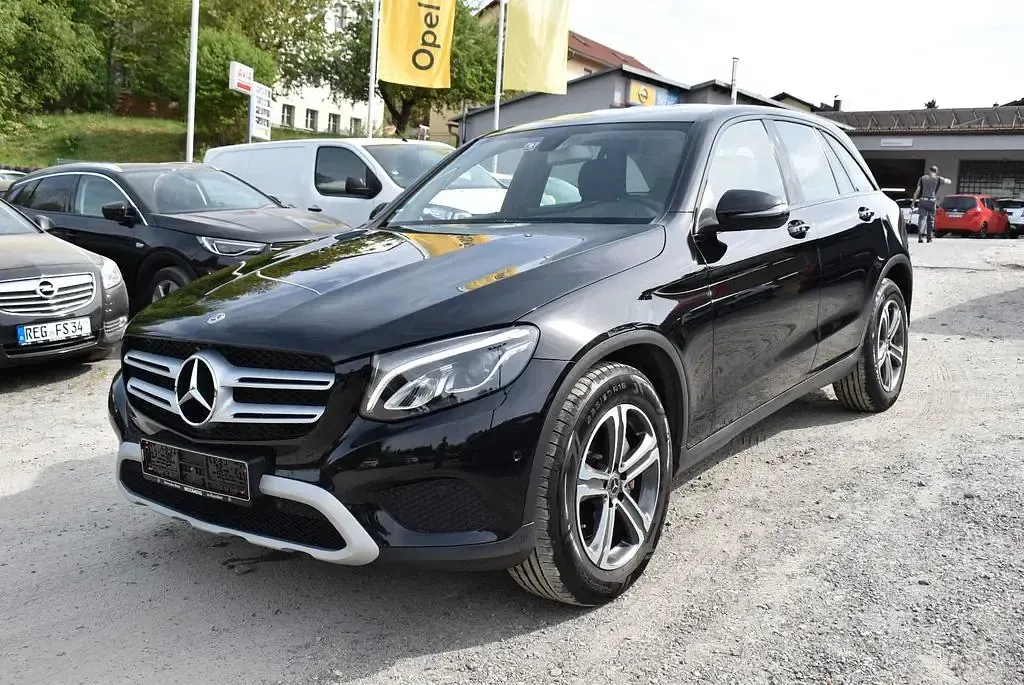 Gebraucht Mercedes GLC220 170 PS (125 kW) 2019 Schwarz SUV