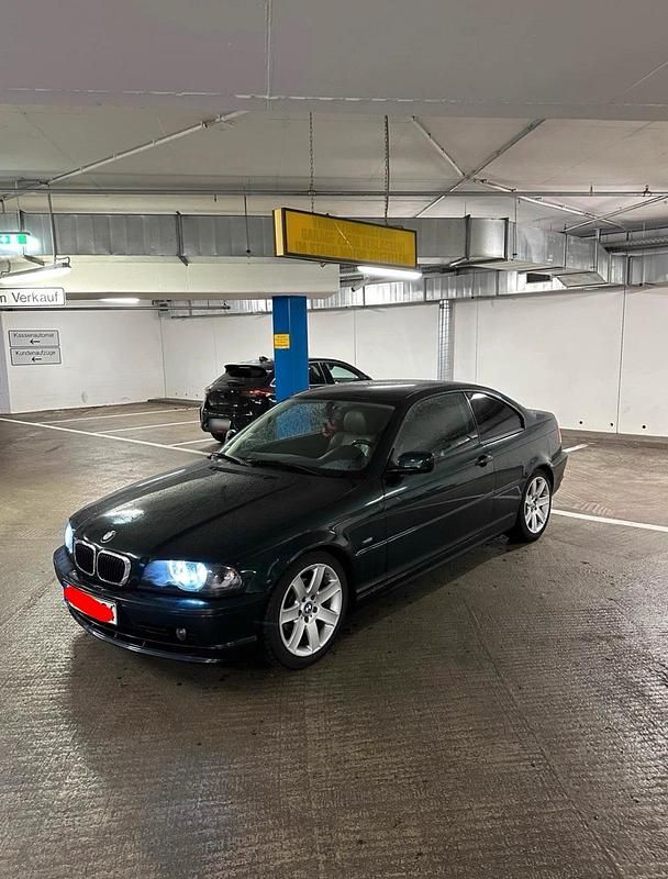 Gebraucht BMW 318 143 PS (105 kW) 2002 Grün Coupé