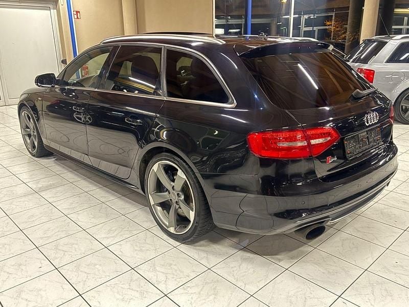 Gebraucht Audi S4 Exclusive 333 PS (244 kW) 2013 Schwarz Kombi