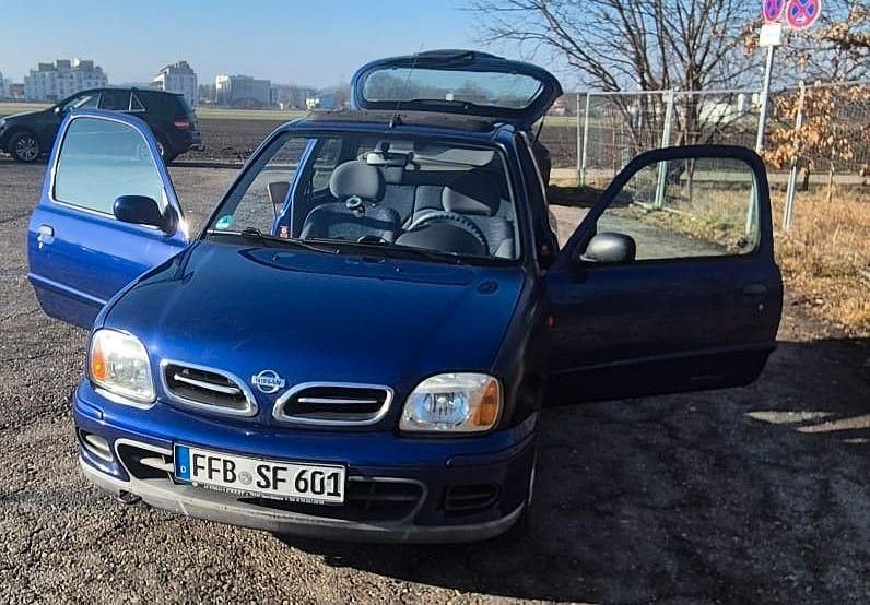 Gebraucht Nissan Micra Comfort 60 PS (44 kW) 2002 Violet Limousine