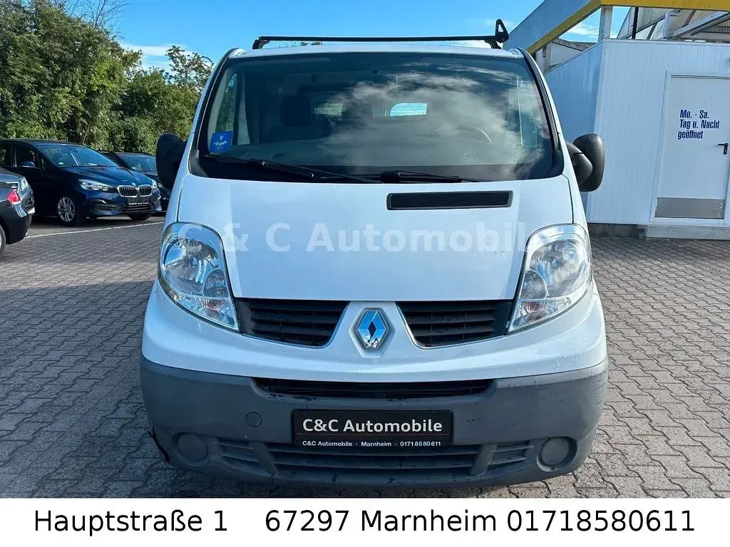 Gebraucht Renault Trafic 114 PS (83 kW) 2014 Other Van / Kleinbus