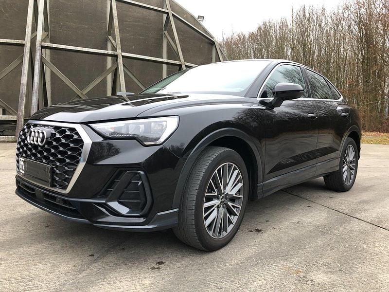 Gebraucht Audi Q3 Sportback 190 PS (139 kW) 2022 Schwarz SUV