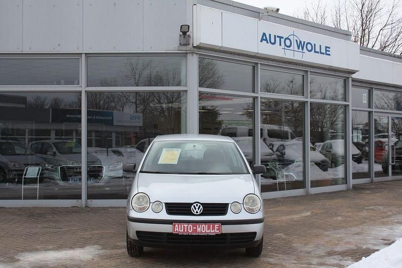 Gebraucht VW Polo Basis 54 PS (39 kW) 2003 Grau Limousine