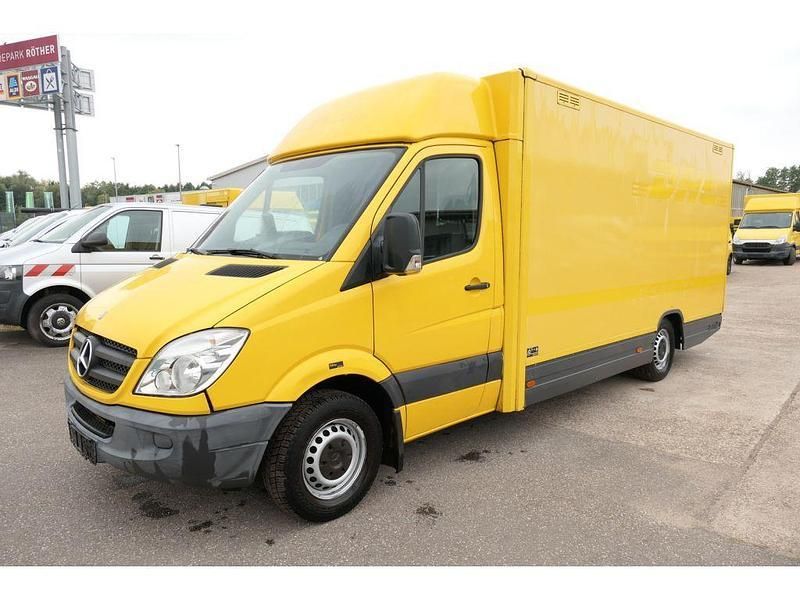 Używany Mercedes Sprinter 95 KM (69 kW) 2011 Żółty Van