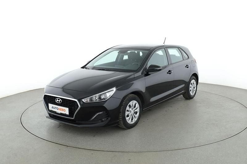 Schwarz Gebraucht 2020 Hyundai i30 Select Limousine | 12.590 € (Guter Preis) - Bild 1/3