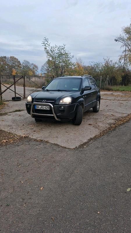 Schwarz Gebraucht 2005 Hyundai Tucson SUV | 2.500 € (Guter Preis) - Bild 1/1