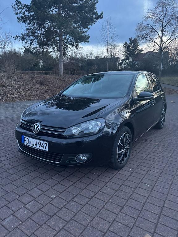 Gebraucht VW Golf VI Highline 122 PS (89 kW) 2010 Schwarz Kleinwagen