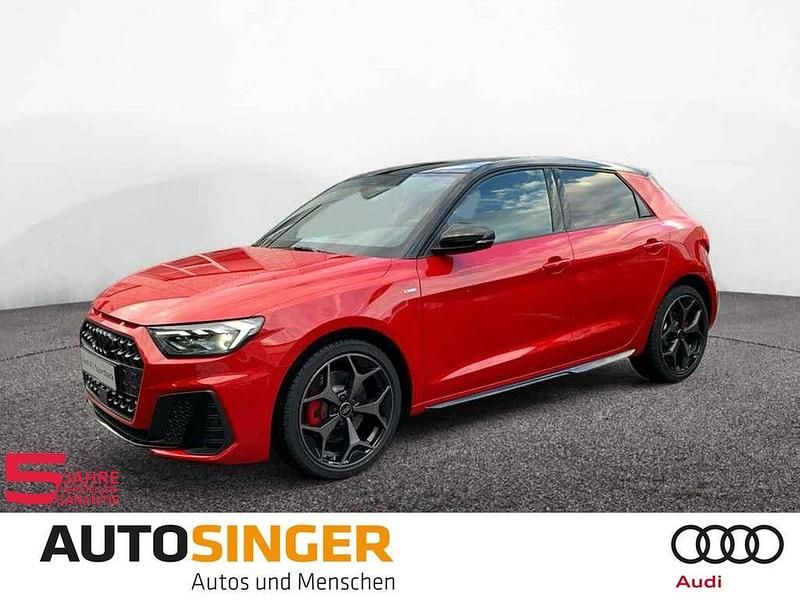 Rot Neu 2025 Audi A1 Sportback S-Line Kleinwagen | 40.480 € (Etwas zu teuer) - Bild 1/4