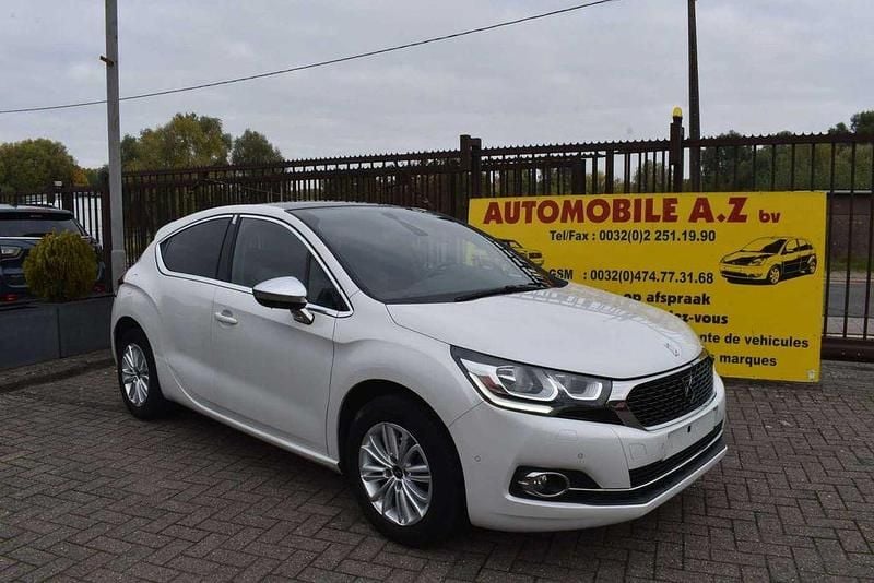 Weiß Gebraucht 2016 DS Automobiles DS4 Business Limousine | 7.999 € (Guter Preis) - Bild 1/4
