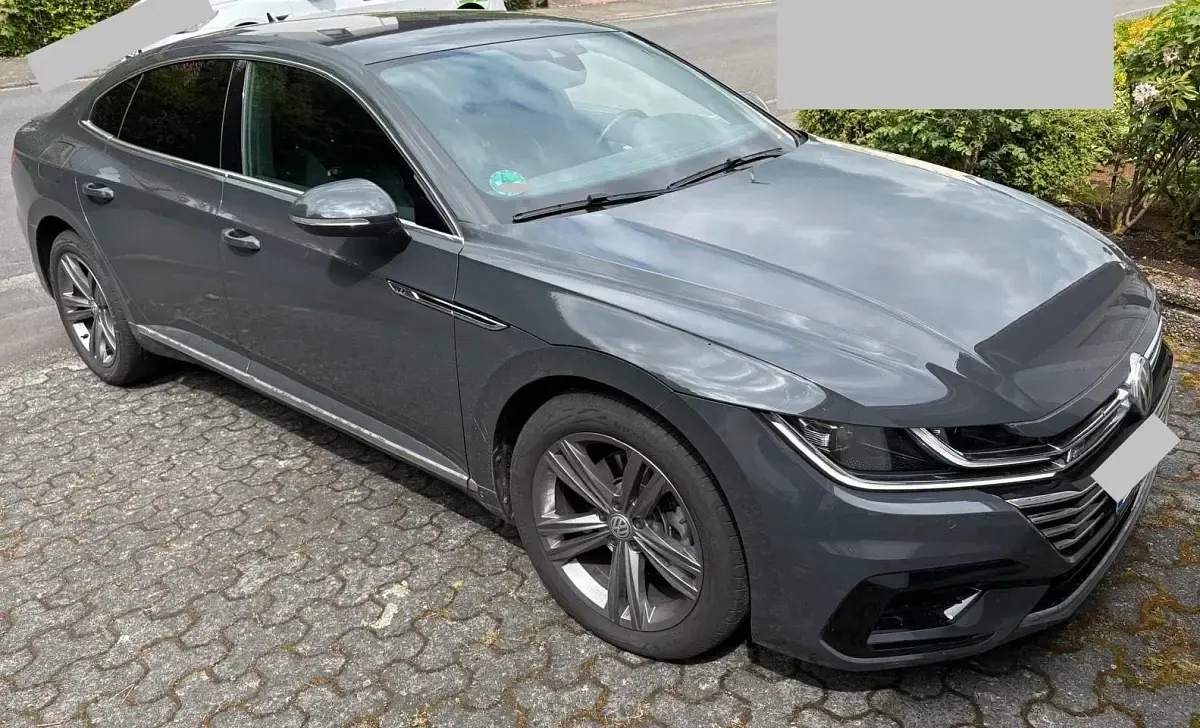 Gebraucht VW Arteon R-line 150 PS (110 kW) 2019 Grau Kleinwagen