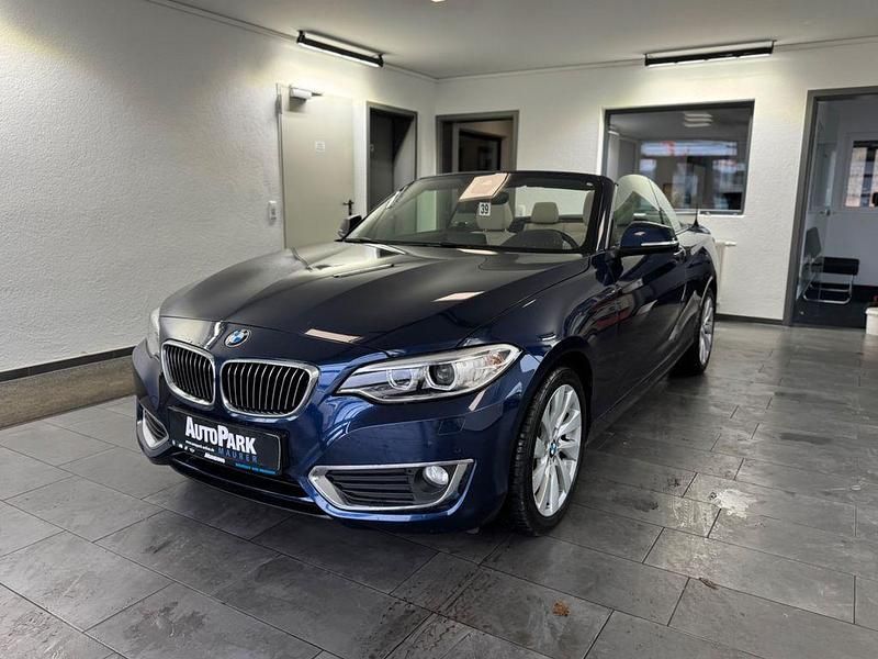 Gebraucht BMW 220 Luxury Line 190 PS (139 kW) 2015 Blau Cabrio
