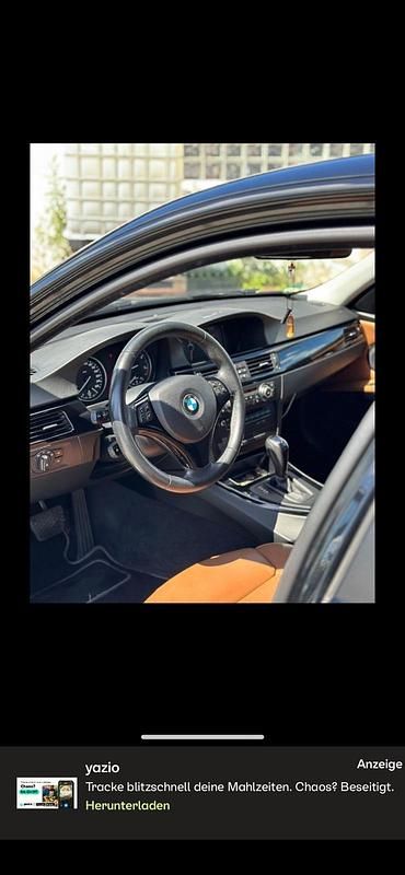 Gebraucht BMW 330 Sport Line 258 PS (189 kW) 2010 Schwarz Kombi