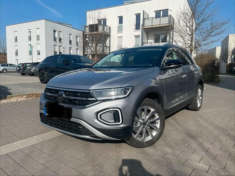 Gebraucht VW T-Roc Style 110 PS (80 kW) 2023 Silber SUV