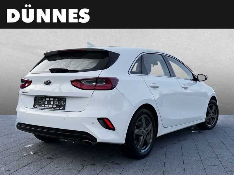 Gebraucht Kia Ceed Spirit 140 PS (102 kW) 2019 Andere farbe Kleinwagen