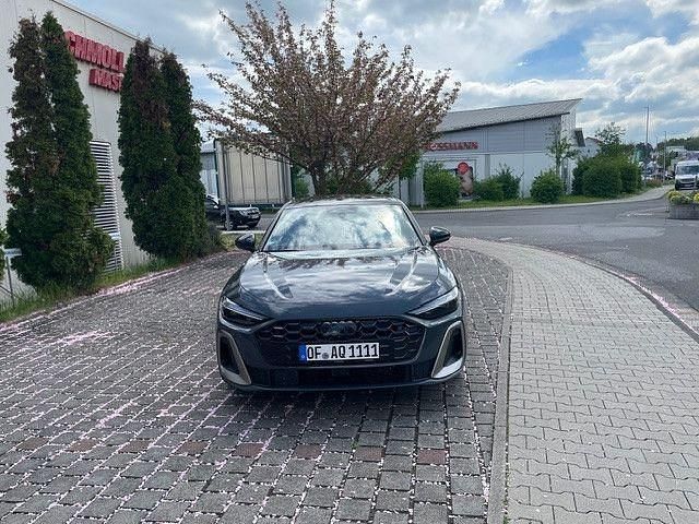 Gebraucht Audi A5 S-line plus 204 PS (150 kW) 2025 Grau Limousine