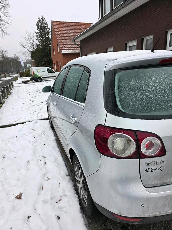 Gebraucht VW Golf IV 100 PS (73 kW) 2006 Grau Kleinwagen