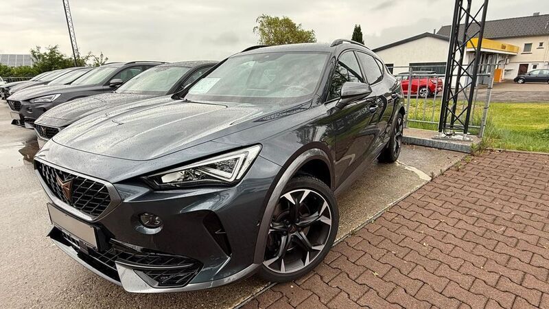 Grau Gebraucht 2022 Cupra Formentor VZ SUV | 34.900 € (Etwas zu teuer) - Bild 1/4