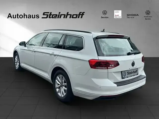 Gebraucht VW Passat R-line 2022 Andere Kombi