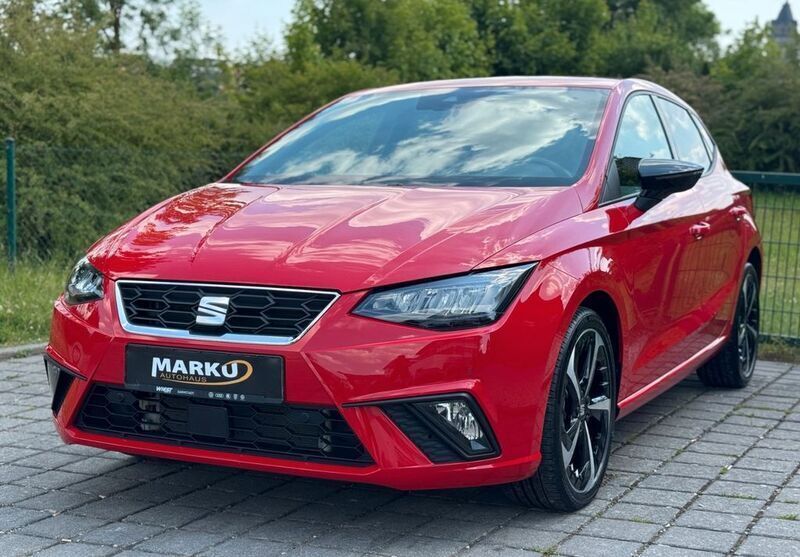 Rot Gebraucht 2024 Seat Ibiza FR Limousine | 20.990 € (Fairer Preis) - Bild 1/4
