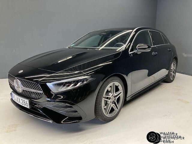 Gebraucht Mercedes A200 Advanced Plus 163 PS (119 kW) 2024 Schwarz Limousine
