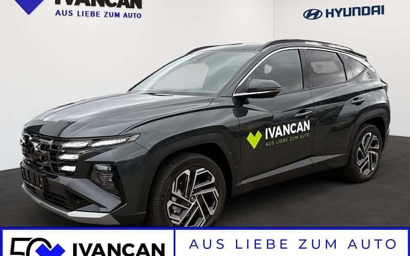 Cypress green Neu 2025 Hyundai Tucson Prime SUV | 43.690 € (Etwas zu teuer) - Bild 1/4
