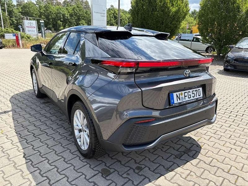 Gebraucht Toyota C-HR Team 223 PS (164 kW) 2024 Marlingrau metallic / dach sch SUV