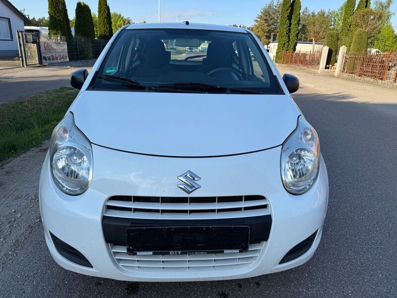 Weiß Gebraucht 2010 Suzuki Alto Basic Kleinwagen | 1.200 € (Guter Preis) - Bild 1/4