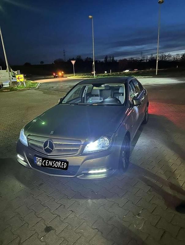 Gebraucht 2013 Mercedes C220 Limousine | 16.000 € - Bild 1/4