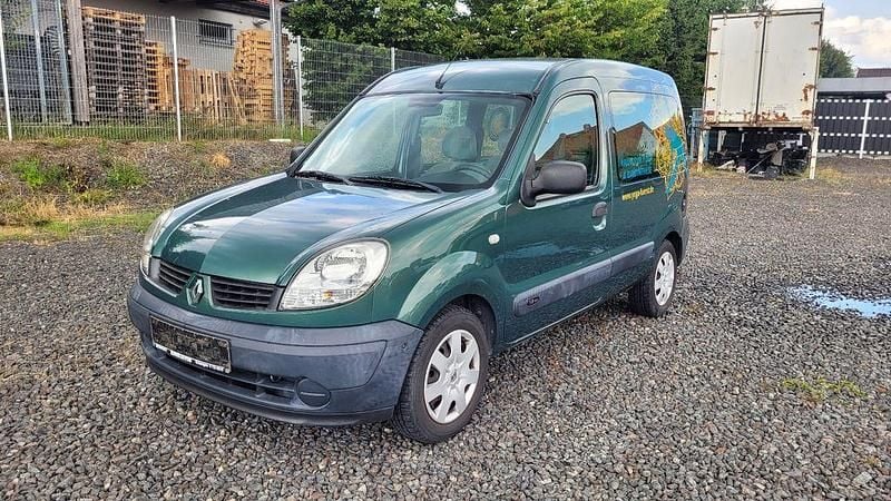 Grün Gebraucht 2007 Renault Kangoo Authentique Van / Kleinbus | 1.900 € (Guter Preis) - Bild 1/4