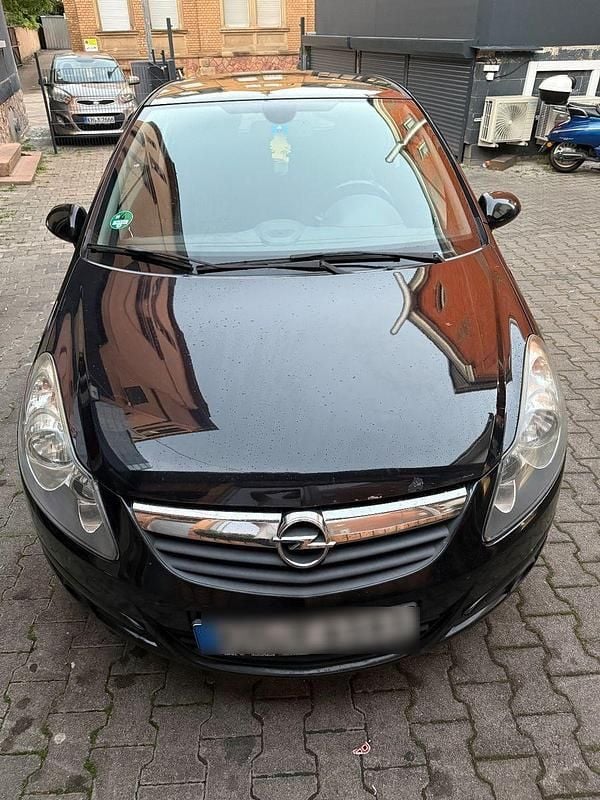 Schwarz Gebraucht 2010 Opel Corsa Color Edition Limousine | 1.600 € (Superpreis) - Bild 1/4