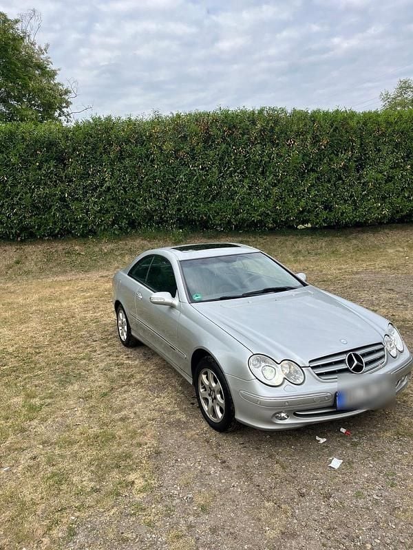 Gebraucht 2003 Mercedes CLK320 Coupé | 3.350 € (Fairer Preis) - Bild 1/4