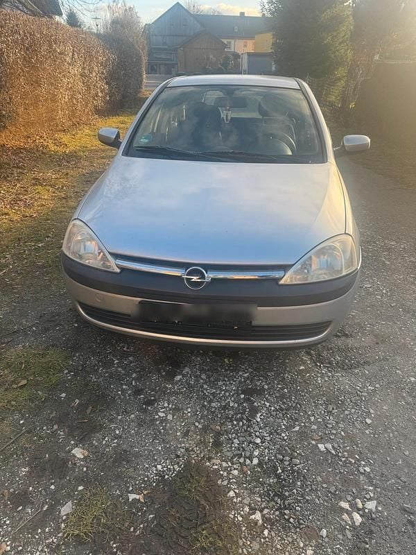 Gebraucht Opel Corsa 75 PS (55 kW) 2003 Silber Kleinwagen