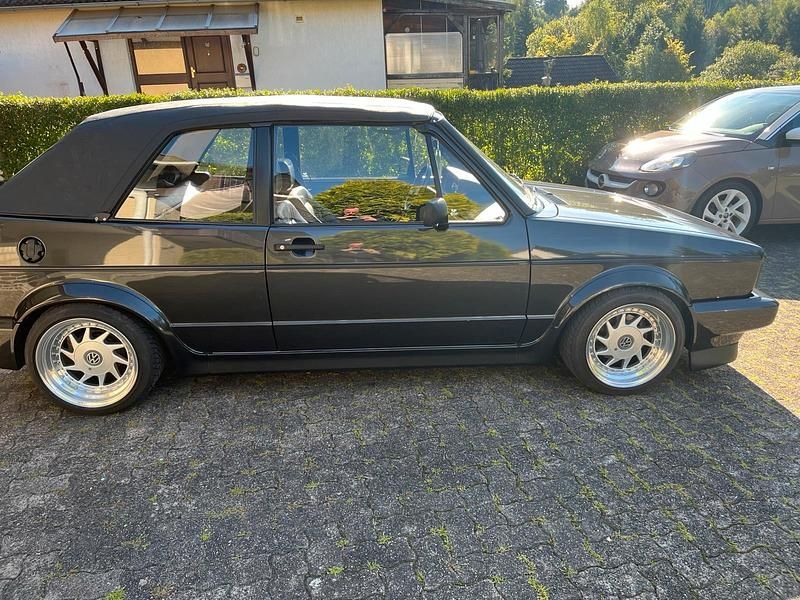 Gebraucht VW Golf Cabriolet 98 PS (72 kW) 1990 Grau Cabrio