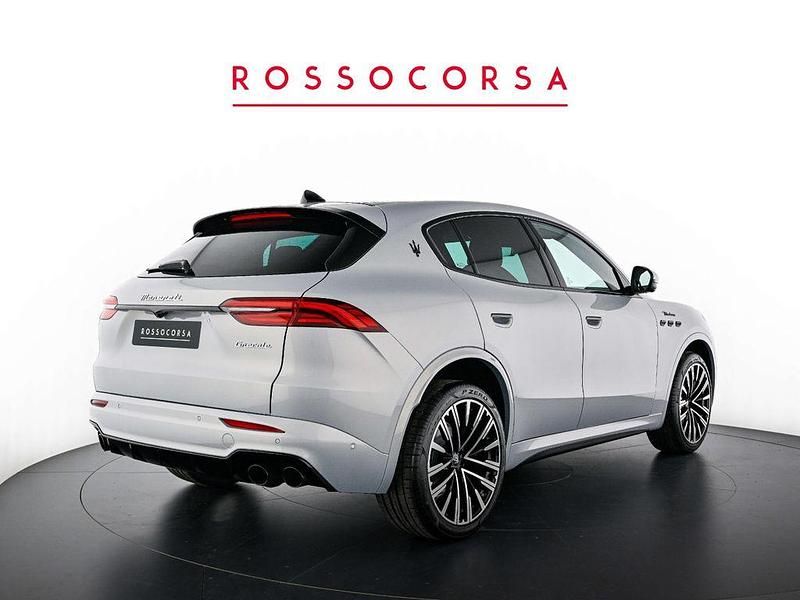 Neu Maserati Grecale 250 PS (183 kW) 2026 Weiß SUV