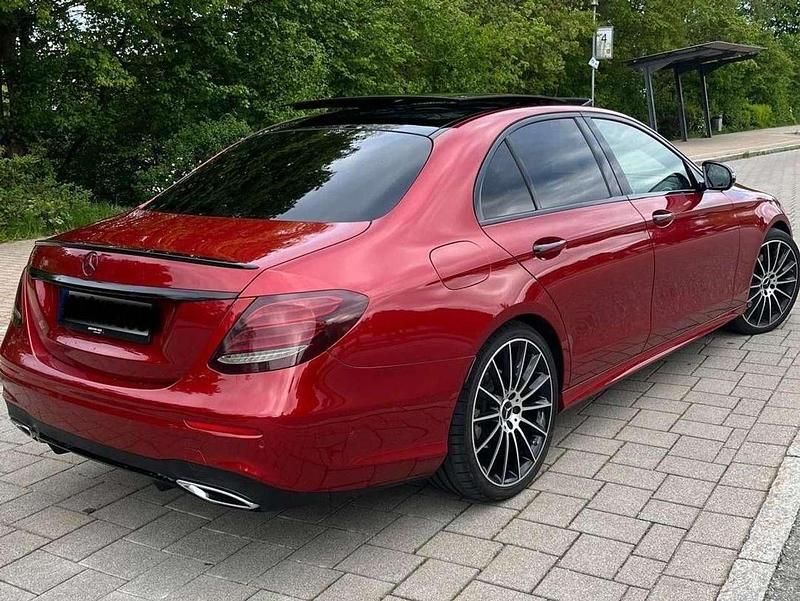 Gebraucht Mercedes E220 AMG line 194 PS (142 kW) 2016 Limousine