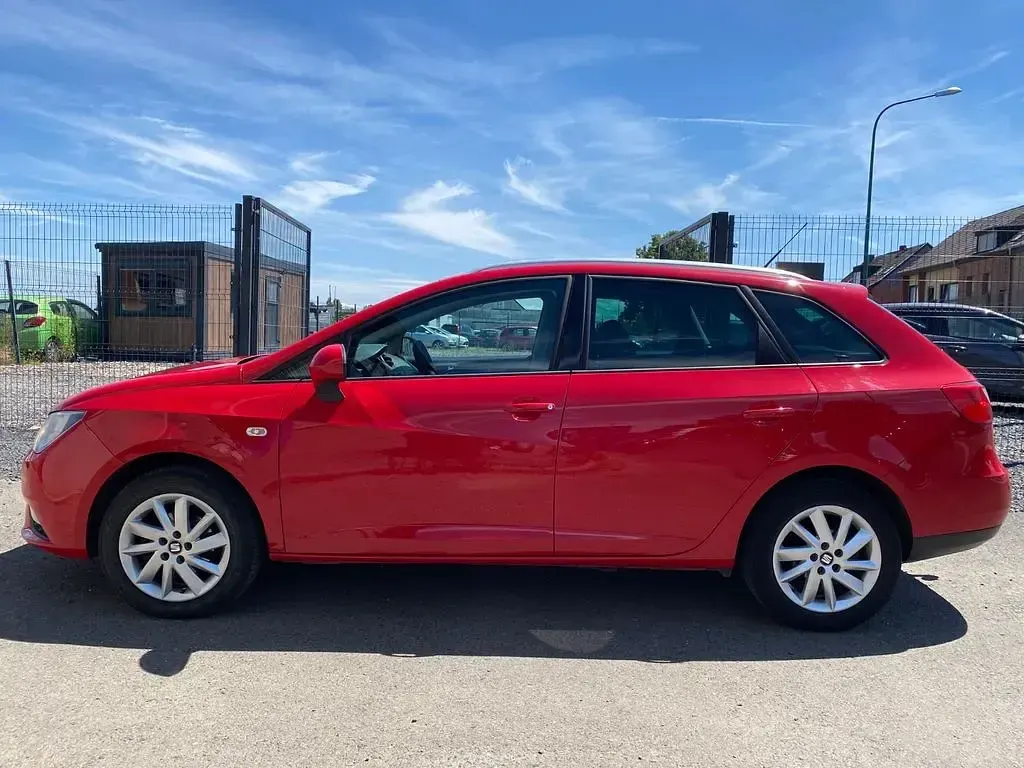Gebraucht Seat Ibiza 90 PS (66 kW) 2014 Rot Limousine
