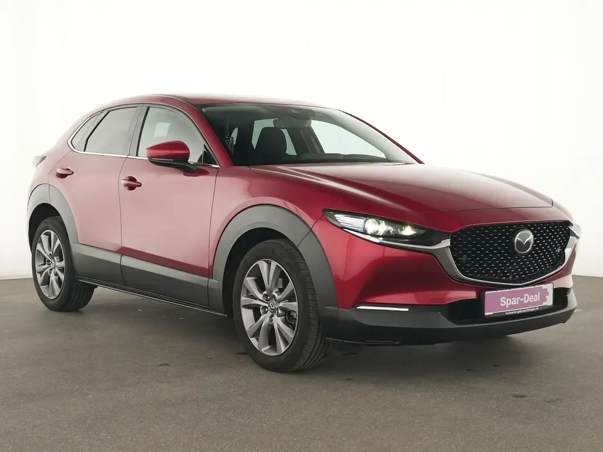 Używany Mazda CX-30 Selection 150 KM (110 kW) 2022 Czerwony SUV
