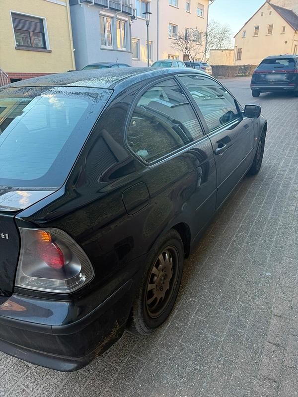 Gebraucht BMW 316 116 PS (85 kW) 2002 Schwarz Coupé