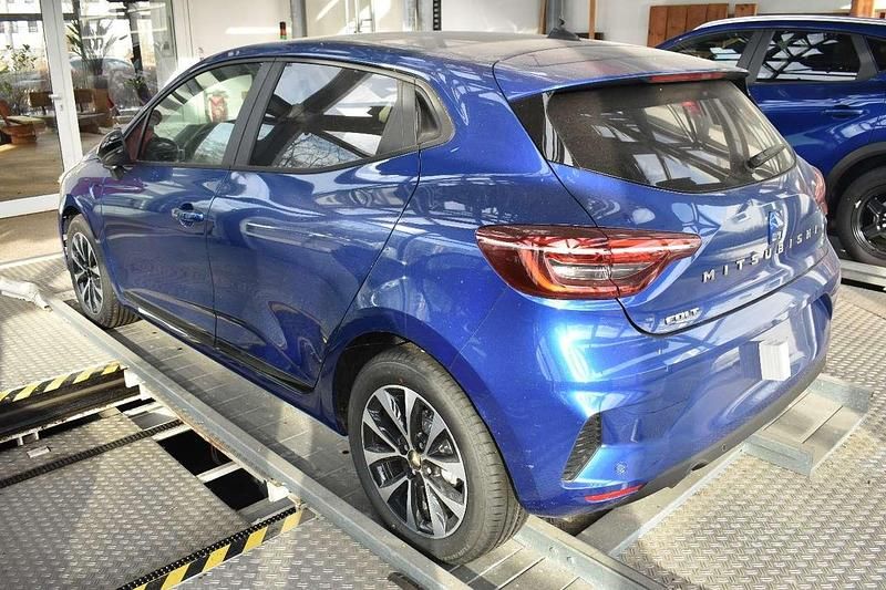 Neu Mitsubishi Colt Plus 67 PS (49 kW) 2025 Royalblau Kleinwagen