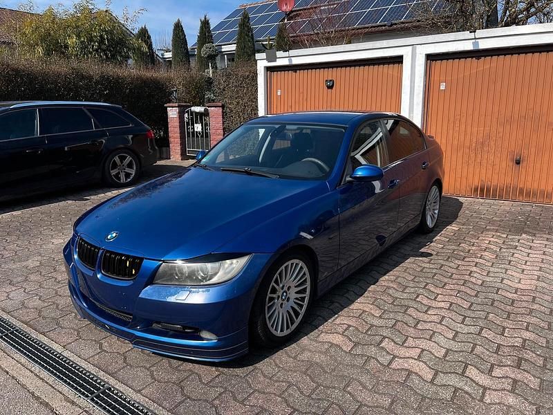 Gebraucht BMW 320 170 PS (125 kW) 2007 Blau Limousine