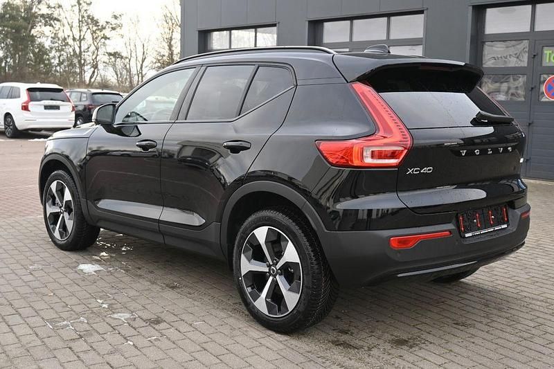 Gebraucht Volvo XC40 Ultra 197 PS (144 kW) 2025 Onyx black metallic SUV