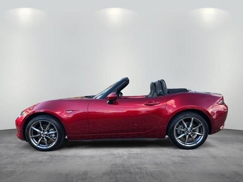 Gebraucht Mazda MX5 Selection 184 PS (135 kW) 2022 Soul red crystal Cabrio